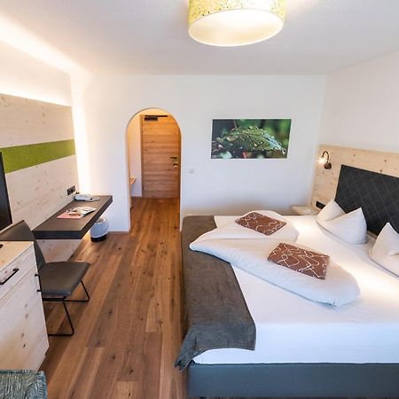 Landrefugium Obermueller 4,5 Sterne Hotel Untergriesbach Bagian luar foto