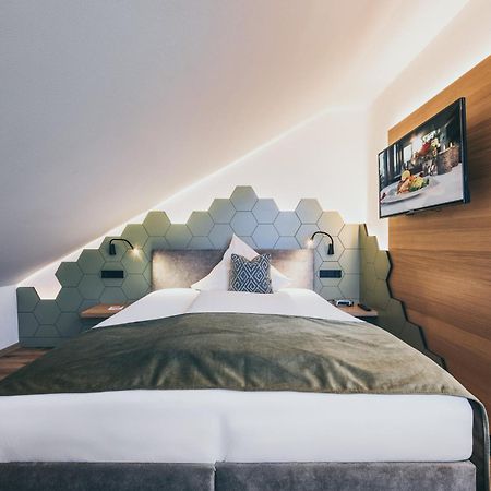 Landrefugium Obermueller 4,5 Sterne Hotel Untergriesbach Bagian luar foto