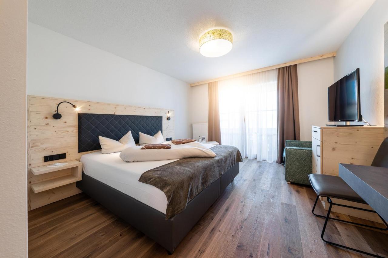 Landrefugium Obermueller 4,5 Sterne Hotel Untergriesbach Bagian luar foto