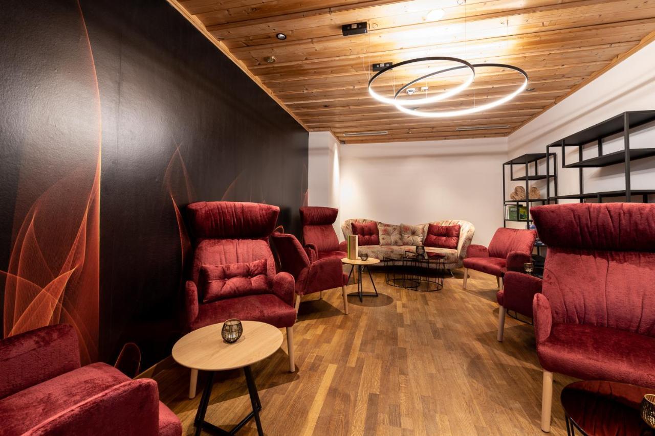 Landrefugium Obermueller 4,5 Sterne Hotel Untergriesbach Bagian luar foto